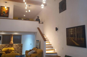 Cabaña MONARCA te ofrece un espacio diferente.